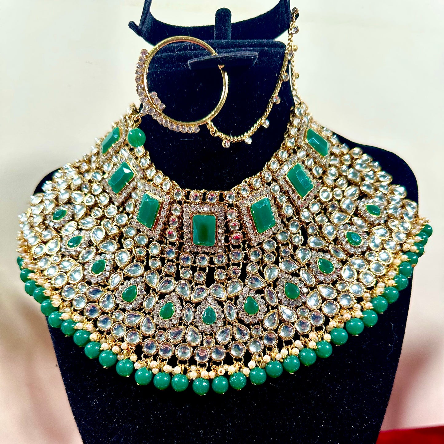 Pure Kundan Bridal Jewelry Whole Set in Green
