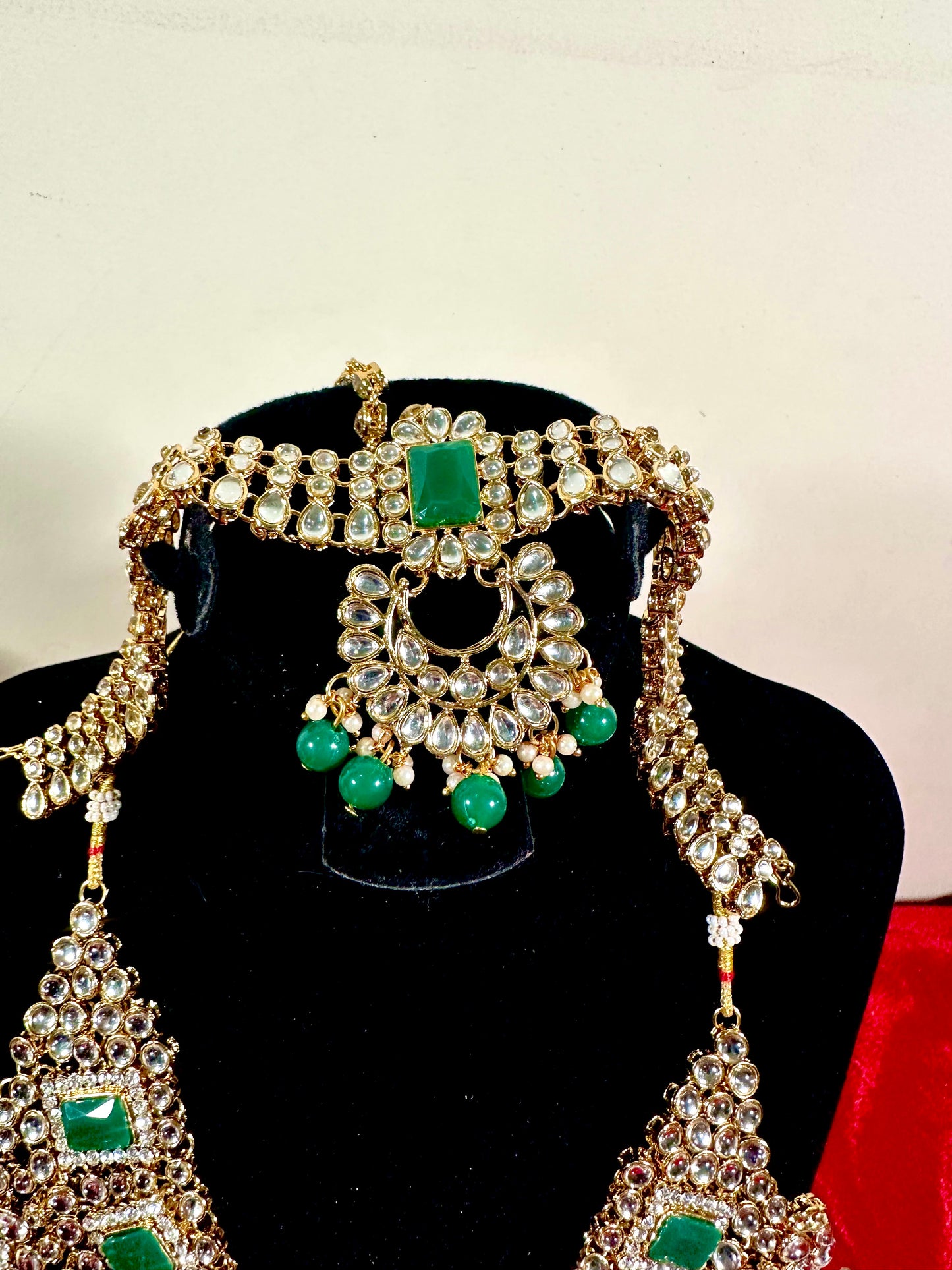 Pure Kundan Bridal Jewelry Whole Set in Green