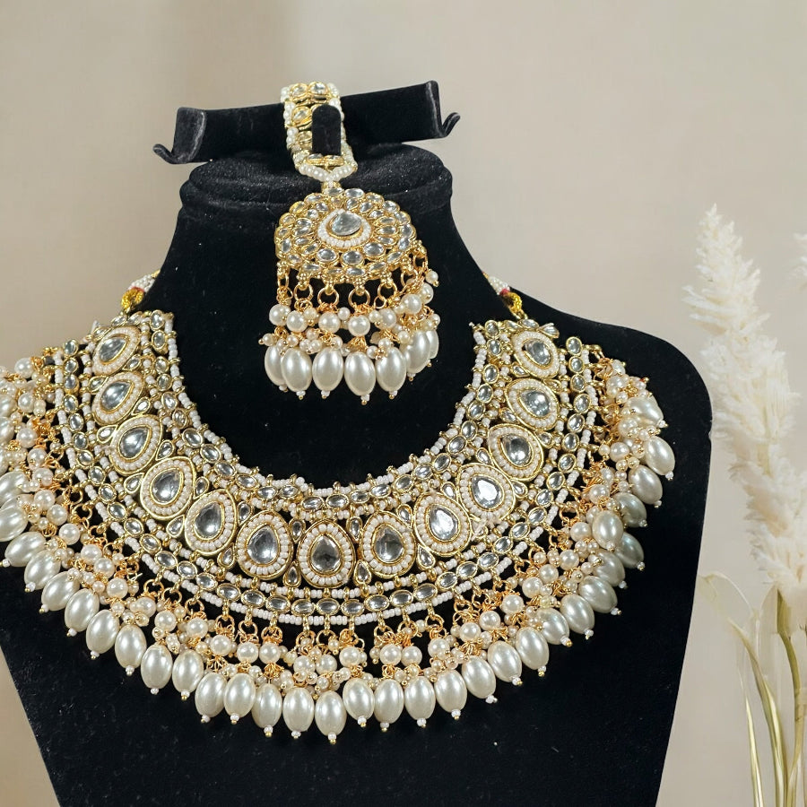 Vintage Style Kundan Bridal Set