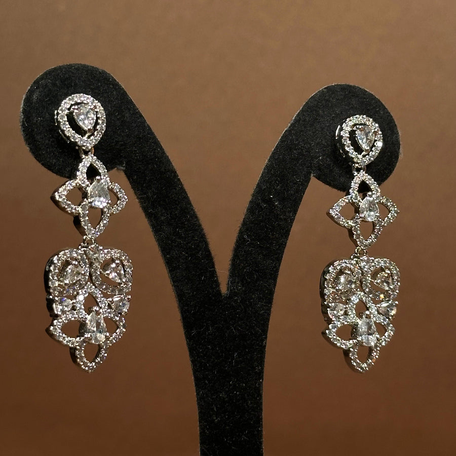 Delicate Teardrop AD Zircon Necklace Set