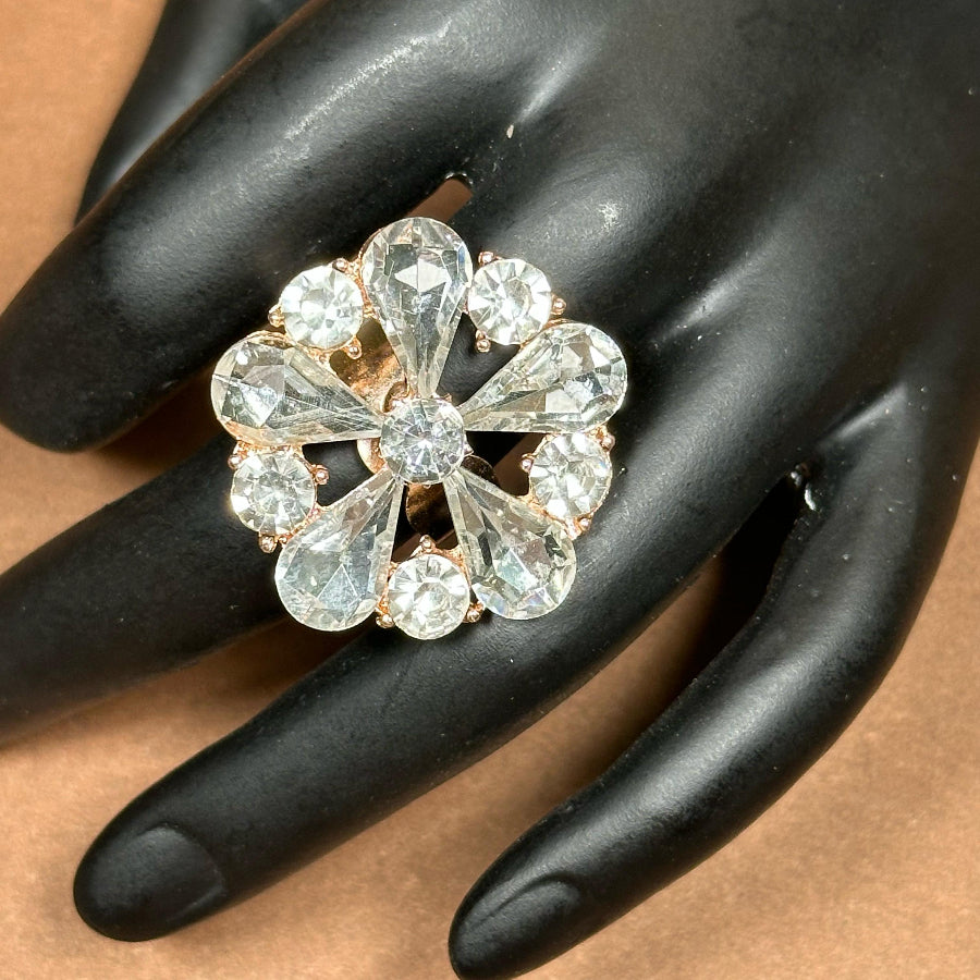 Raaz Ring R16