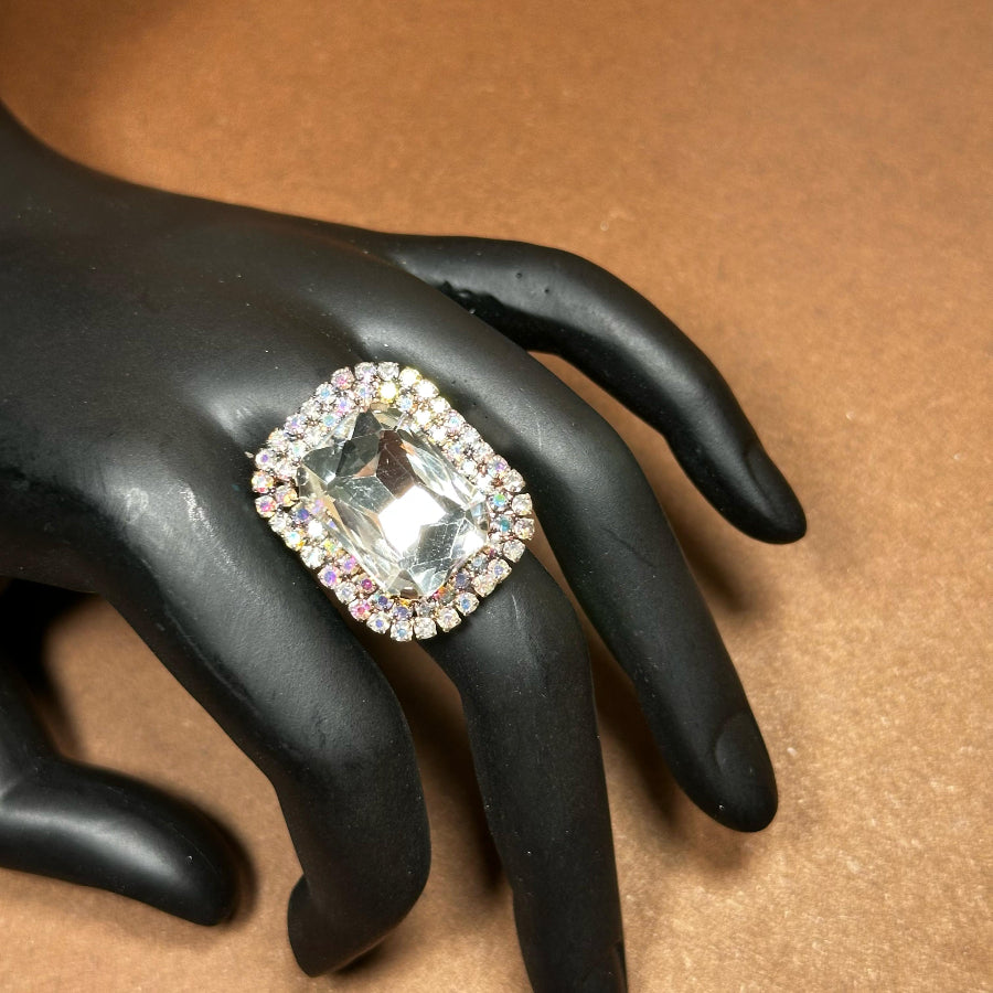 Roshanara Regal Ring R8