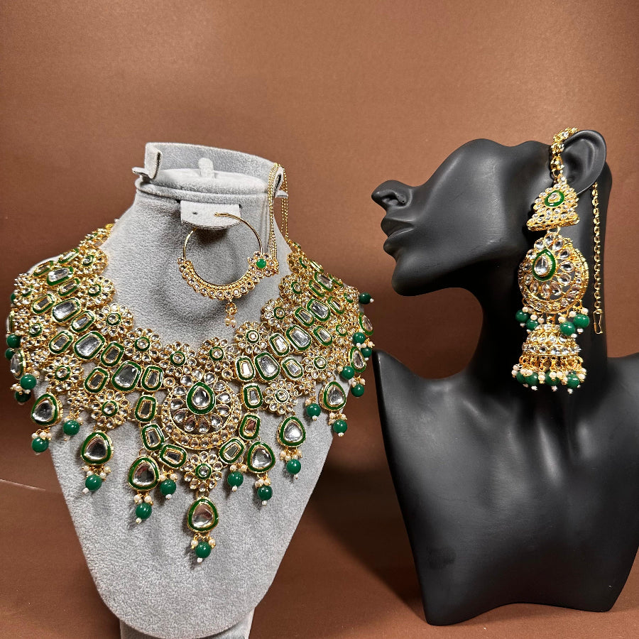 Shahnaz-e-Husan Bridal Set