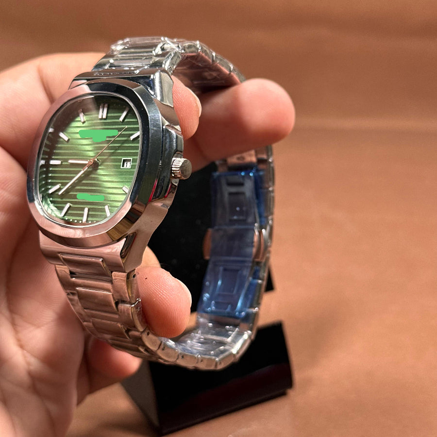 Stylish Quartz Watch with tiffany green dial
