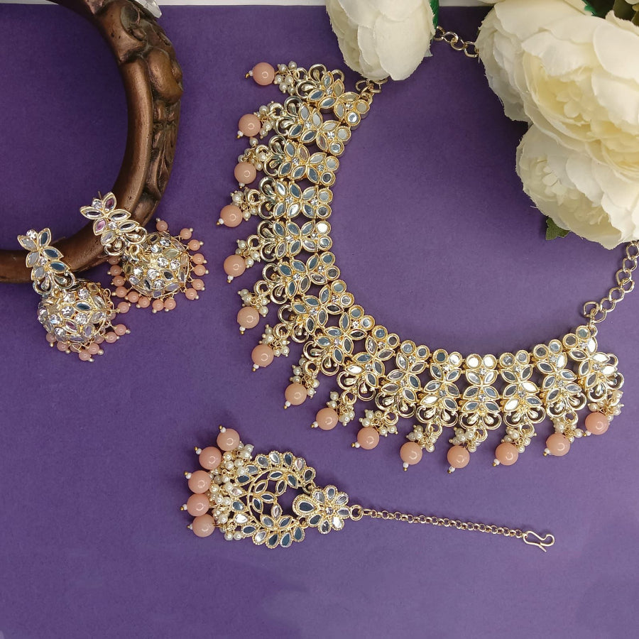 Sundoori Kundan Necklace Set