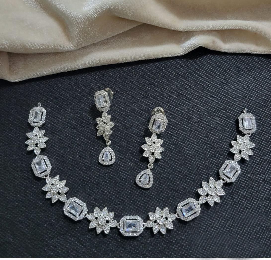 Bahaar-e-Pehchan Necklace set
