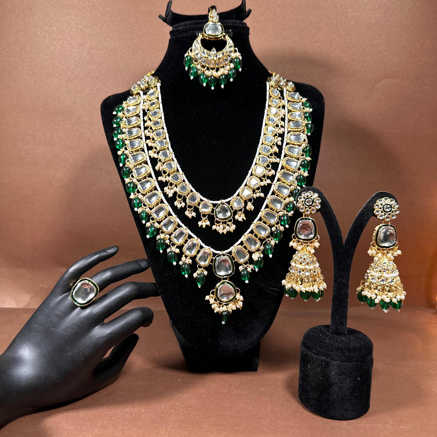 Zeenat-e-Shaadi Bridal Set