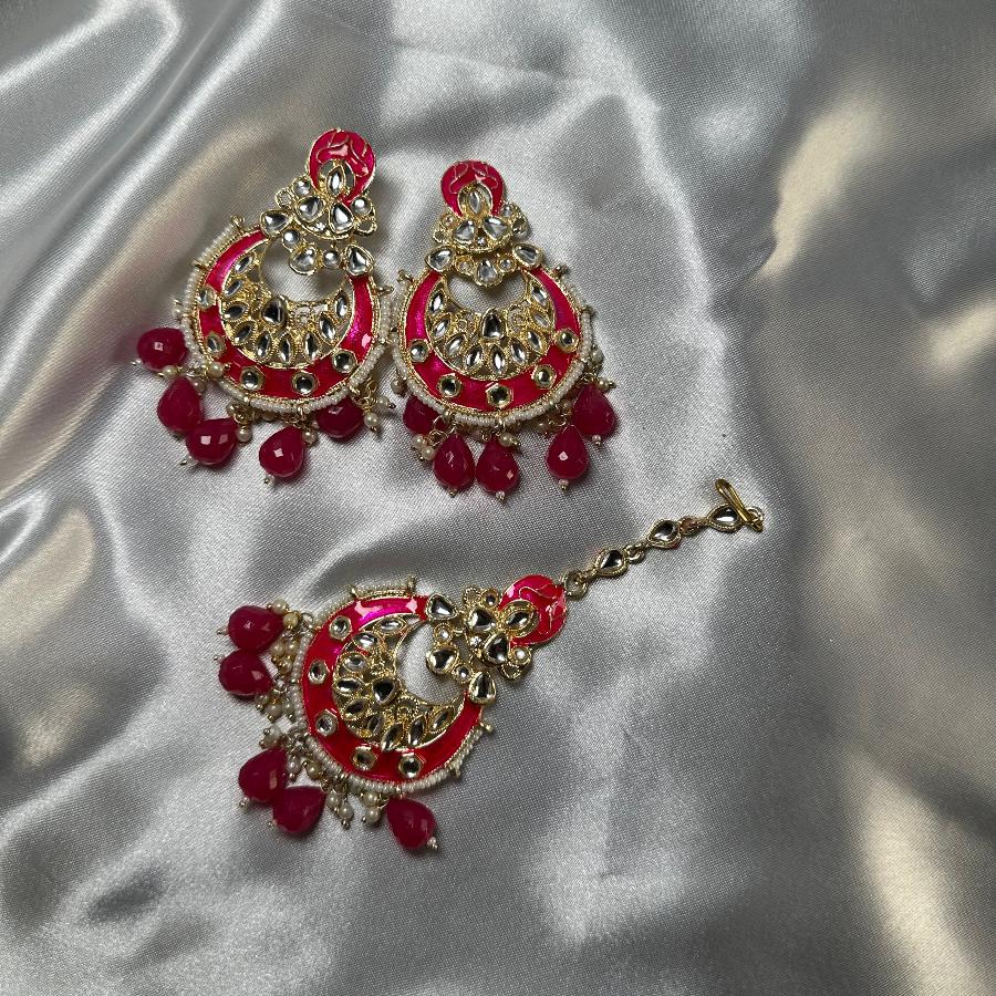 Kundan Enamel Chandbali Long Earrings with Maang Tikka In Red