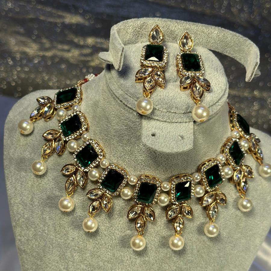 Kundan Necklace Green Set