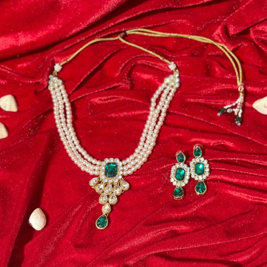 Kundan Pearl Necklace Green Set