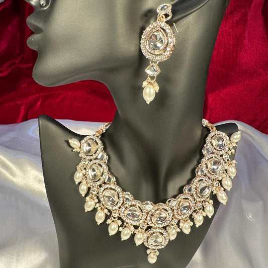 Kundan Jewellery Necklace Set with White Pearls