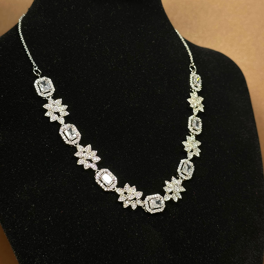 Bahaar-e-Pehchan Necklace set