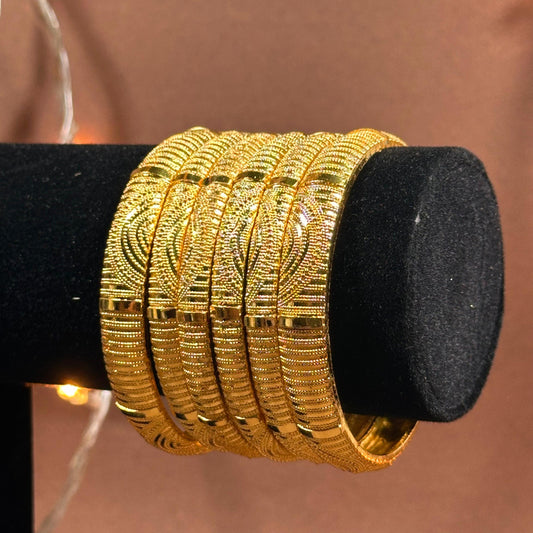 Classic Pakistani Festive Bangles with Intricate Design