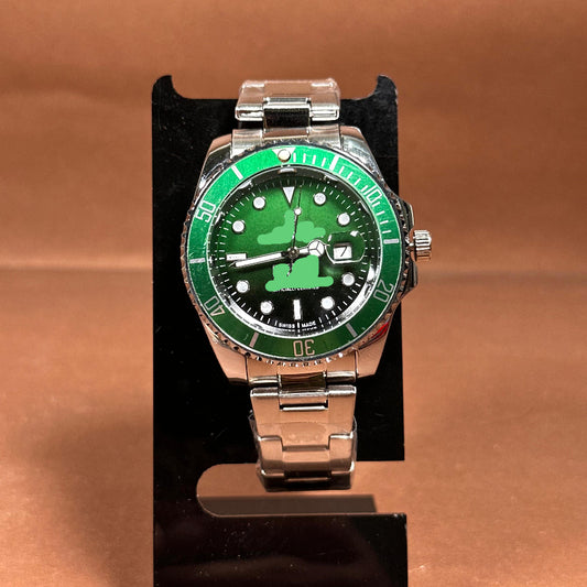 Luxury Diver-Style Wristwatch Green Gradient Dial