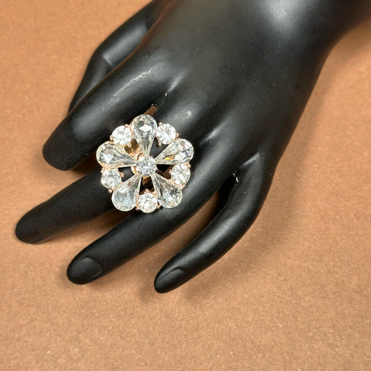 Raaz Ring R16