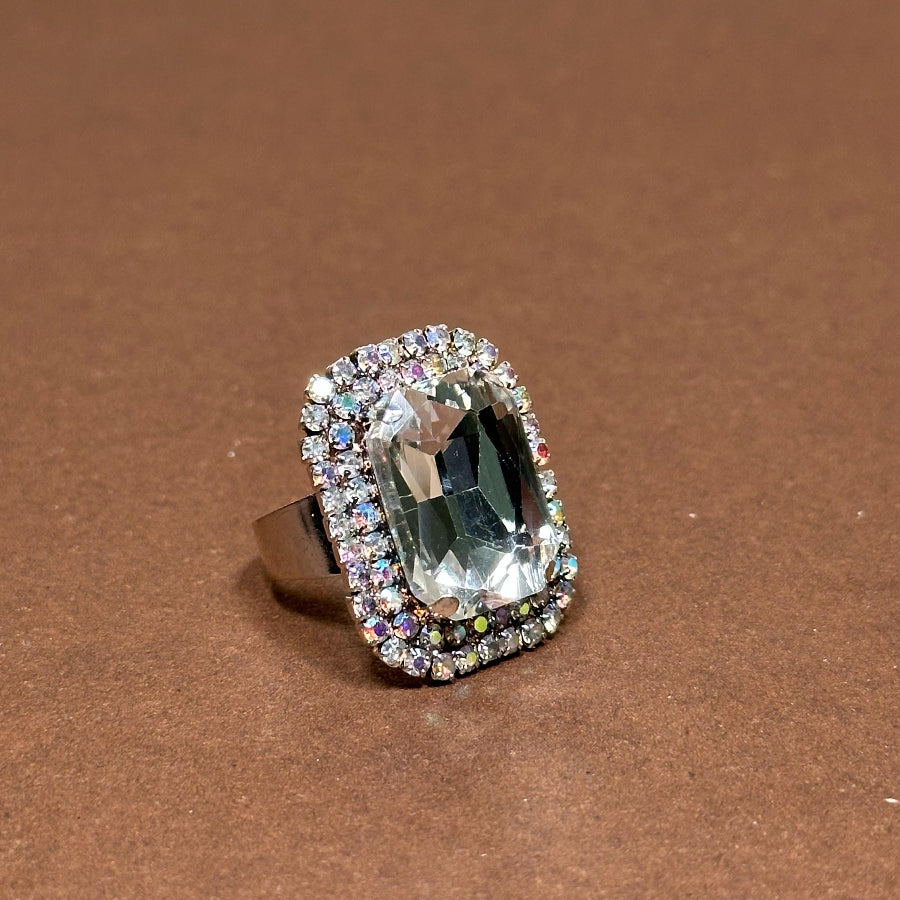 Roshanara Regal Ring R8