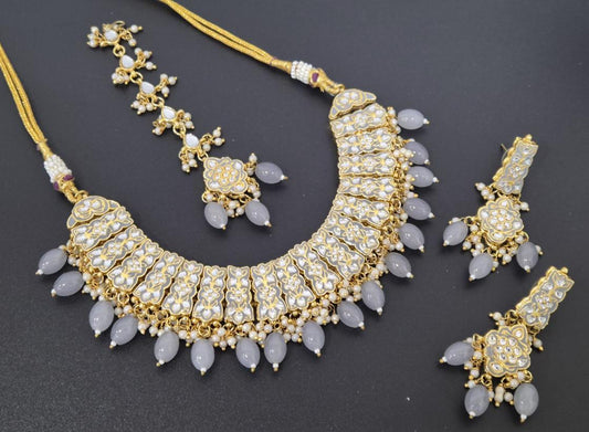 Malika-e-Noor Necklace Set